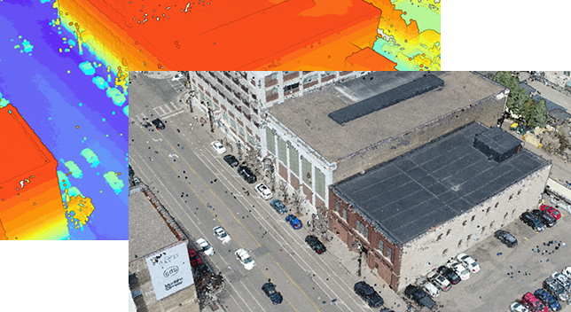 異なる色パラメーターを使用した都市ビューの 2 つのポイント クラウド画像 